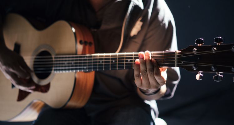 Guitar vs Violin: Is Violin Harder Than Guitar to Learn?